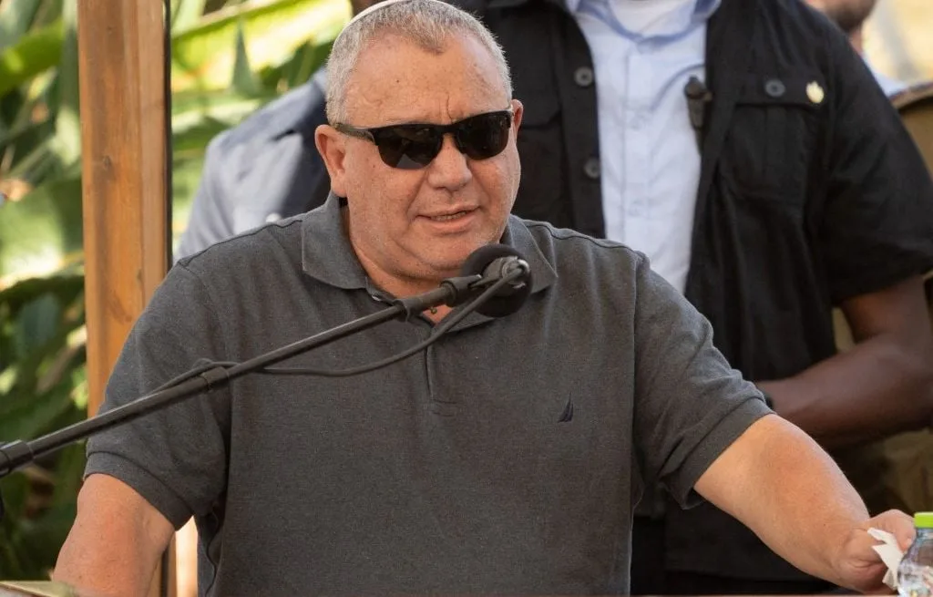 ISRAËL : QUI EST GADI EISENKOT, LE GÉNÉRAL QUI DÉFIE BENYAMIN NETANYAHOU AUX PROCHAINES ÉLECTIONS ?