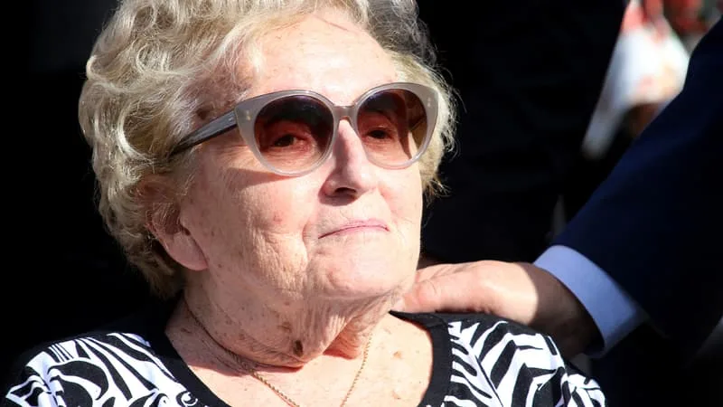 « CE SONT EUX QUI VOUS DISENT MERCI »: LA CORRÈZE REND UN DERNIER HOMMAGE À BERNADETTE CHIRAC