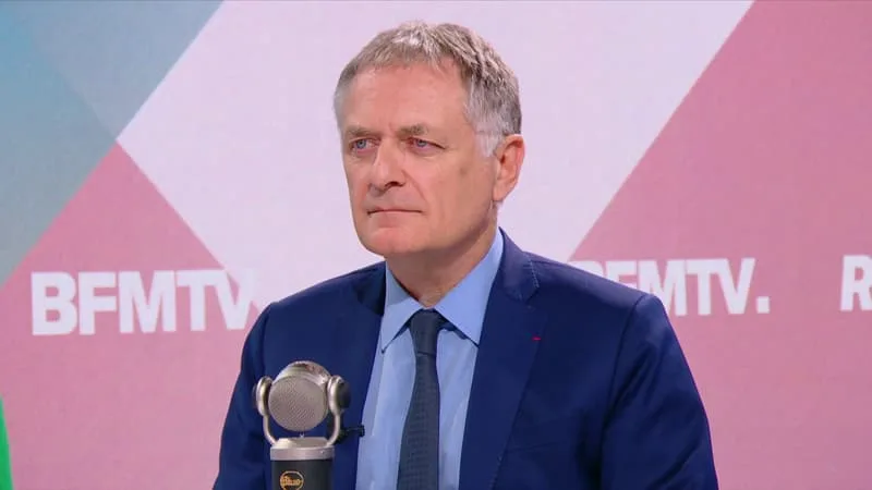 « PAS RAISONNABLE »: LE MÉDECIN ET DÉPUTÉ LR PHILIPPE JUVIN PLAIDE POUR L’ANNULATION DE LA MARCHE DES FIERTÉS À PARIS ET DE SOLIDAYS EN RAISON DE LA CANICULE