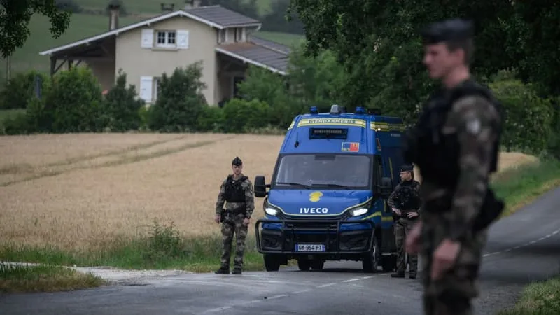 DIRECT. DISPARITION DE LYHANNA: « TRISTESSE ET COLÈRE » DES PARENTS DE LA COLLÉGIENNE APRÈS LA DÉCOUVERTE D’UN CORPS