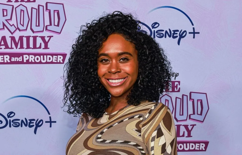 RAQUEL LEE BOLLEAU ACCUSE DISNEY D’AVOIR FACILITÉ LES AGRESSIONS SEXUELLES DONT ELLE DIT AVOIR ÉTÉ VICTIME