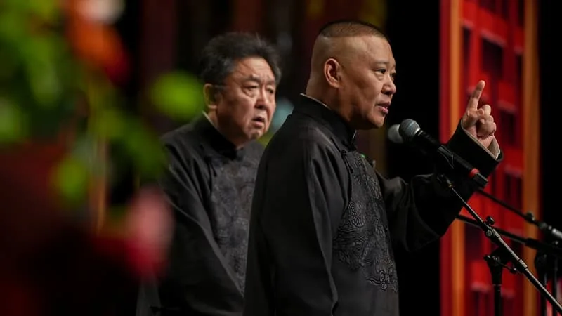 UNE TOUCHE « COMIQUE » AJOUTÉE: UN CÉLÈBRE ACTEUR CHINOIS VISÉ PAR UNE ENQUÊTE POUR AVOIR DÉTOURNÉ UNE CHANSON PATRIOTIQUE