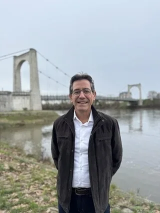 « JE ME METTAIS DANS LA PEAU DU PERSONNAGE » : LE VIRAGE PÉDOCRIMINEL DE CE MAIRE D’UNE COMMUNE DE MAINE-ET-LOIRE