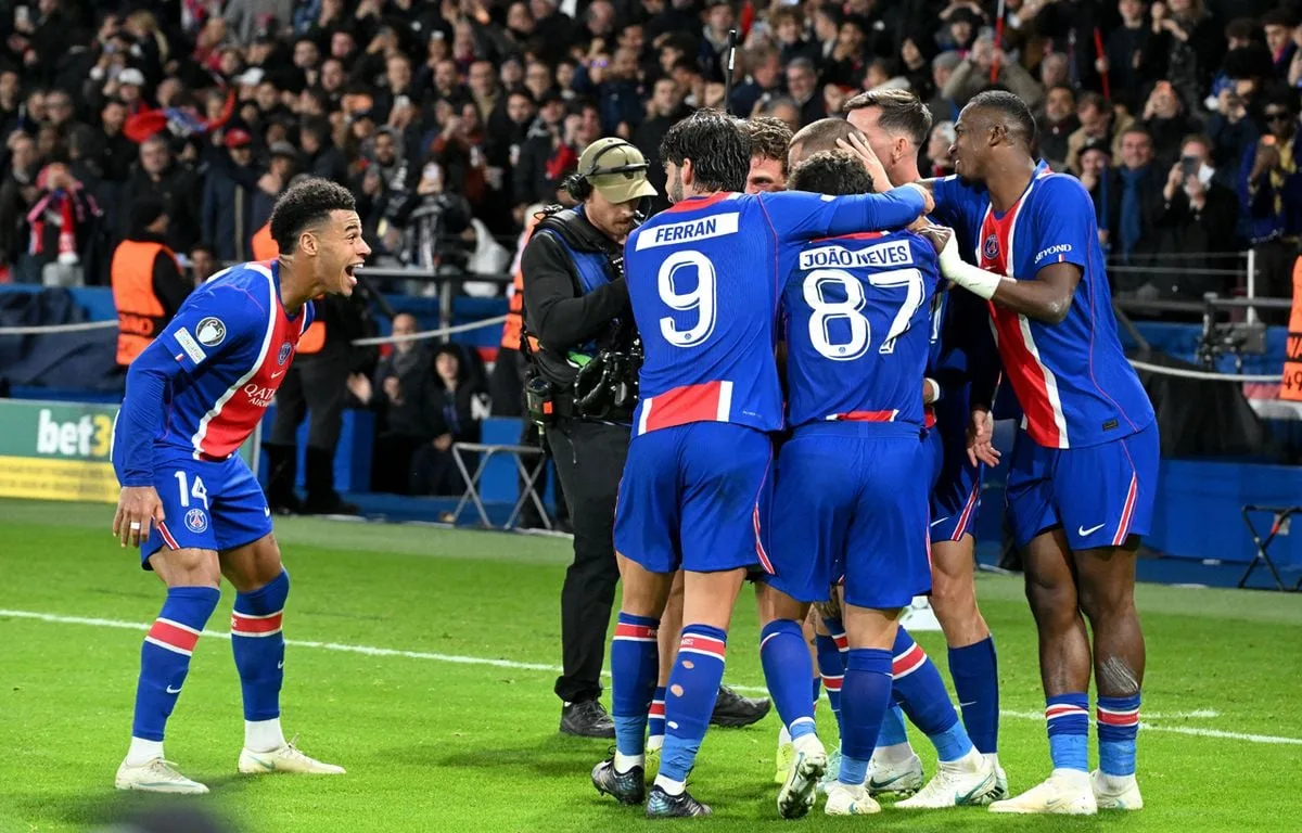 PSG – FC BARCELONE : QUEL SPECTACLE ! LE PSG INFLIGE AU BARÇA SA PREMIÈRE DÉFAITE DE LA SAISON AU TERME D’UN GRAND MATCH… REVIVEZ LE CHOC PAR ICI