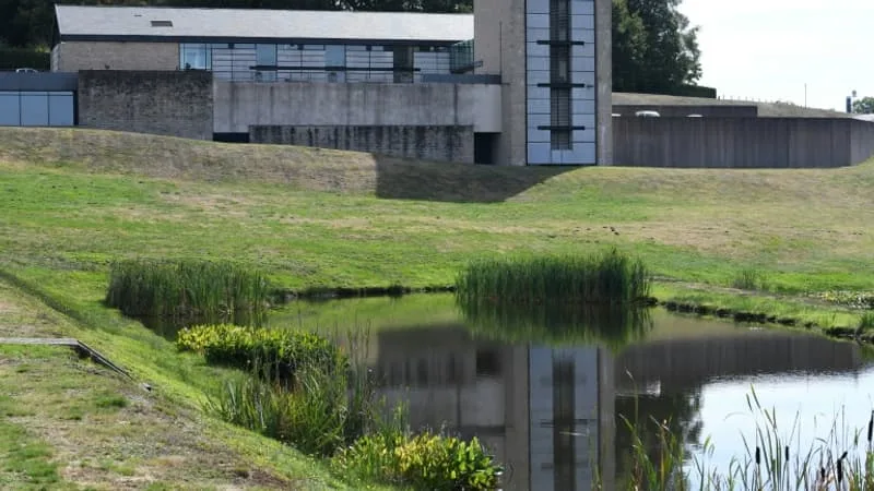 LE MUSÉE JACQUES CHIRAC DE SARRAN EN CORRÈZE VICTIME D’UN NIVEAU CAMBRIOLAGE, TROISIÈME VOL EN UN AN