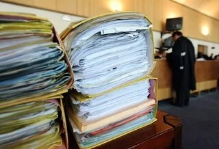 COMMENT CONSTITUER ET DÉPOSER UN DOSSIER DE SURENDETTEMENT ? ON VOUS RÉPOND