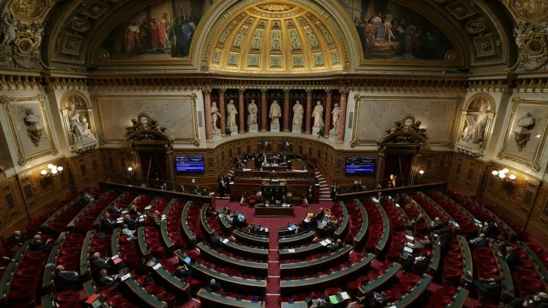 LA VICE-PRÉSIDENTE DU RN, UN CARDIOLOGUE… NEUF LISTES S’AFFRONTENT AUX ÉLECTIONS SÉNATORIALES EN GIRONDE
