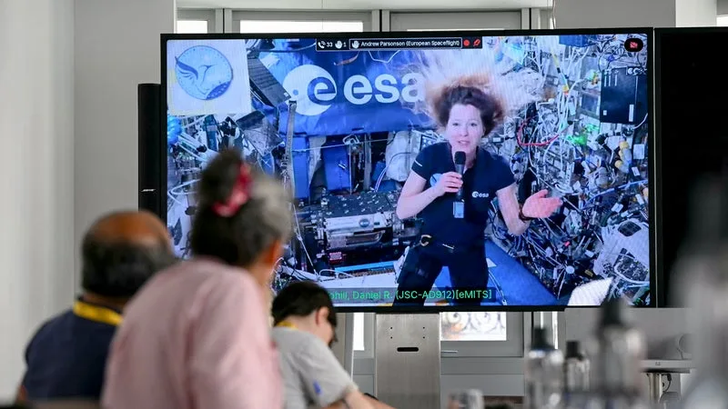 « UN COÛT TRÈS, TRÈS RAISONNABLE »: LE PATRON DE L’ESA ASSURE QUE L’EUROPE POURRAIT DÉVELOPPER DES VOLS SPATIAUX HABITÉS EN AUGMENTANT SON BUDGET DE SEULEMENT 10%