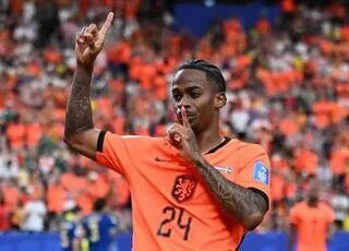 COUPE DU MONDE. SUMMERVILLE, MANZAMBI, CHRIST INAO OULAÏ, BOUADDI, UNDAV, VOZINHA… CES RÉVÉLATIONS DU DÉBUT DE MONDIAL
