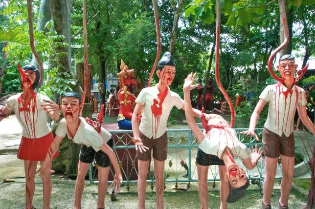 MAINS COUPÉES, ENFANTS EMPALÉS : EN THAÏLANDE, LES TERRIFIANTES STATUES D’UN “JARDIN DE L’ENFER”