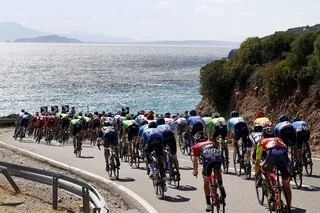 VUELTA. LES TROIS PREMIÈRES ÉTAPES DE L’ÉDITION 2028 DU TOUR D’ESPAGNE DEVRAIENT ÊTRE EN SARDAIGNE