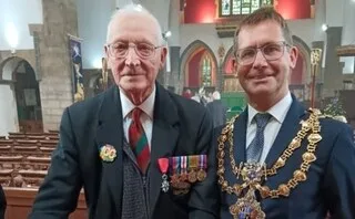 LE VÉTÉRAN TED RUTLAND AVAIT PARTICIPÉ AU DÉBARQUEMENT EN NORMANDIE À GOLD BEACH : IL EST DÉCÉDÉ À L’ÂGE DE 103 ANS