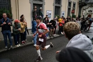 RUNNING. RIEN NE LUI RÉSISTE, L’ULTRA-TRAILEUR FRANÇOIS D’HAENE MET UNE GROSSE CLAQUE AU RECORD DU GR20 EN CORSE