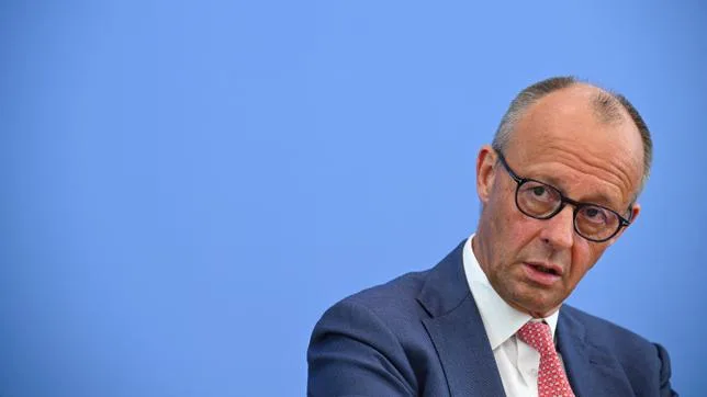 FRIEDRICH MERZ APPELLE LES ÉTATS-UNIS À NE PAS S’IMMISCER DANS LA POLITIQUE ALLEMANDE