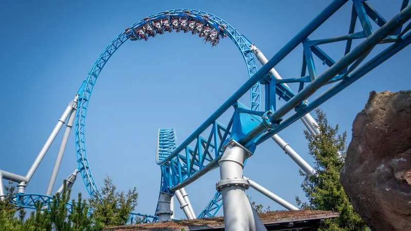 ALLEMAGNE: UNE ENQUÊTE OUVERTE POUR AGRESSIONS SEXUELLES DANS UNE PISCINE D’EUROPA-PARK