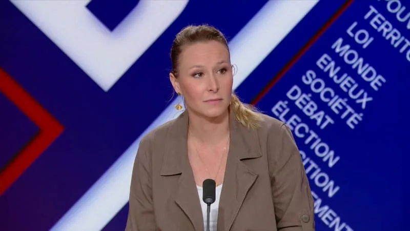 PRÉSIDENTIELLE 2027: MARION MARÉCHAL ASSURE QUE MARINE LE PEN « A TOUTES LES QUALITÉS QUE LUI RECONNAISSENT LES FRANÇAIS POUR ÊTRE CHEFFE D’ÉTAT »
