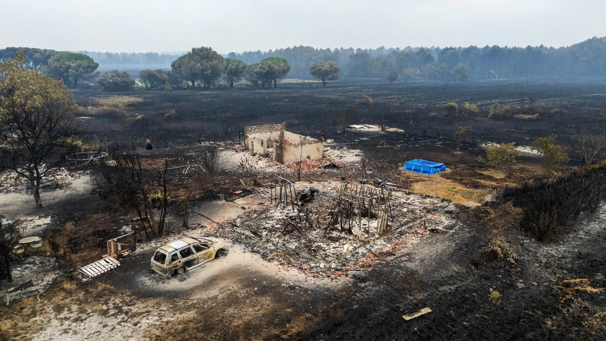 INCENDIE EN GIRONDE : APRÈS UNE « PROPAGATION RAPIDE », LA « SURFACE BRÛLÉE » MONTE EN FLÈCHE