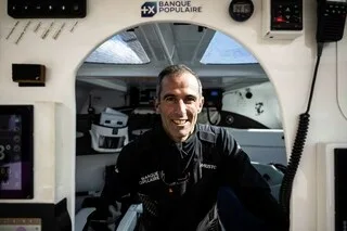 ROUTE DU RHUM. « LA ROUTE NORD EST LA PLUS LOGIQUE, C’EST LA PLUS COURTE » : ARMEL LE CLÉAC’H ANALYSE LA MÉTÉO