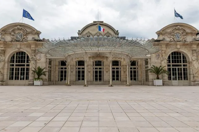 À QUAND UN MUSÉE NATIONAL DE LA COLLABORATION ET DE L’OCCUPATION À VICHY ?