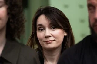 LA CHRONIQUEUSE DE CNEWS XENIA FEDOROVA VISÉE PAR UN ARRÊTÉ D’EXPULSION DU TERRITOIRE FRANÇAIS