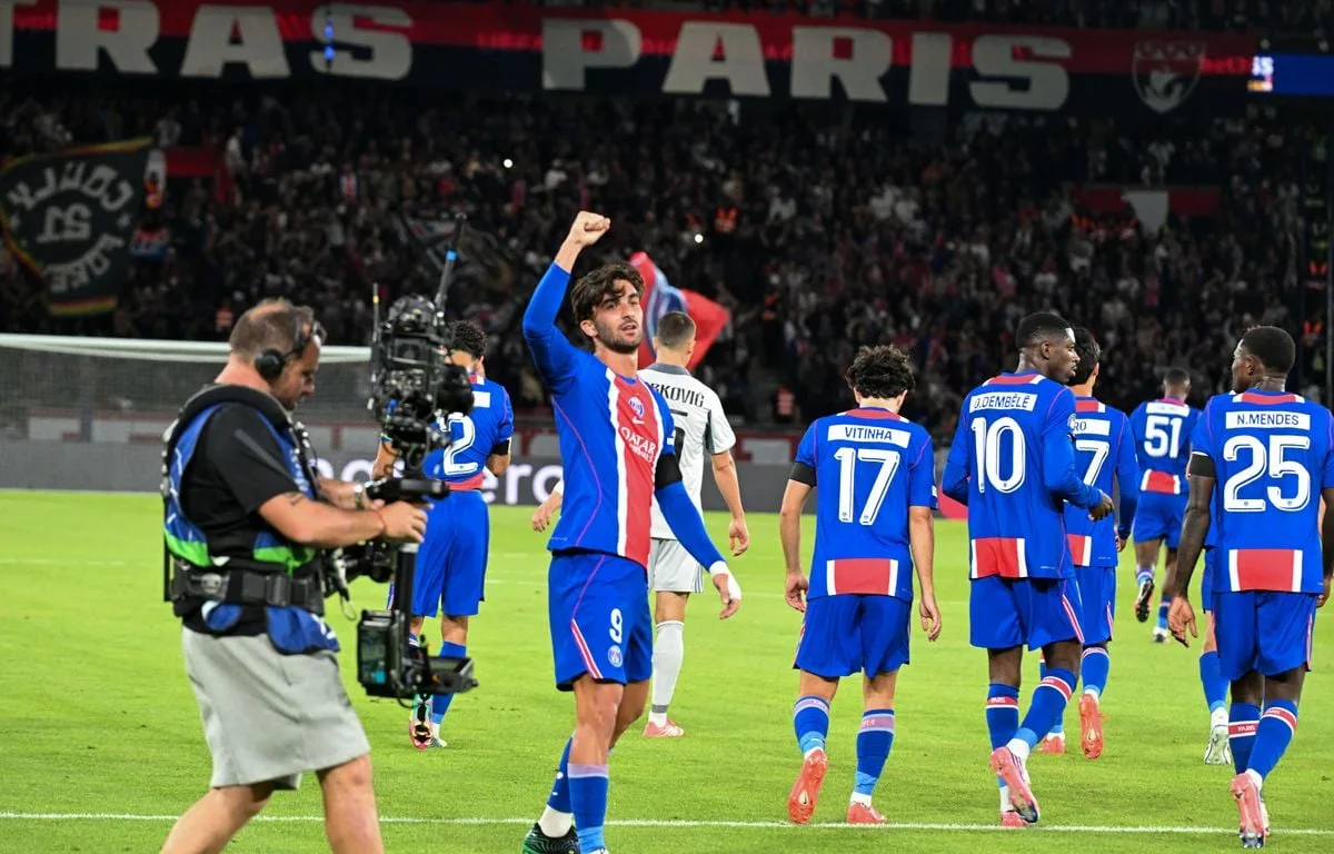 PSG-BRATISLAVA : « CE SONT DES MACHINES »… LES CHAMPIONS D’EUROPE EN DÉMONSTRATION POUR LEUR GRAND RETOUR EN C1