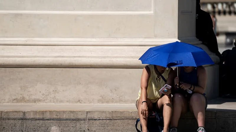 CARTES. CANICULE: OÙ FAUT-IL ALLER CE WEEK-END POUR TROUVER UN PEU DE FRAÎCHEUR?