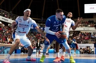 BÉLIERS DE KEMPER. « IL NE SERA PAS QUALIFIÉ POUR CETTE SAISON » : QUE DEVIENT L’AILIER FORT ANTOINE WALLEZ ?