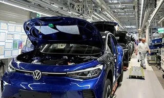 « UNE SITUATION PLUS QUE CRITIQUE » : UNE CRISE HISTORIQUE SECOUE LE CONSTRUCTEUR AUTOMOBILE VOLKSWAGEN