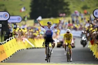 TOUR DE FRANCE. « C’EST UNE HONTE, ON NE PEUT PAS ACCEPTER ÇA » : LA COLÈRE DE REMCO EVENEPOEL