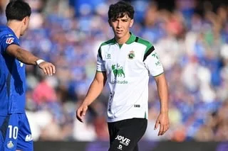 MERCATO REAL MADRID. LA CASA BLANCA TIENT SA SEPTIÈME RECRUE EN MISANT SUR LA PÉPITE ESPAGNOLE SERGIO MARTINEZ