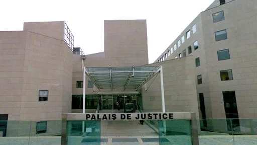 VAUCLUSE: UN VOLEUR S’INTRODUIT AU DOMICILE DU PRÉFET ET DÉROBE UN SAC À MAIN, IL EST CONDAMNÉ