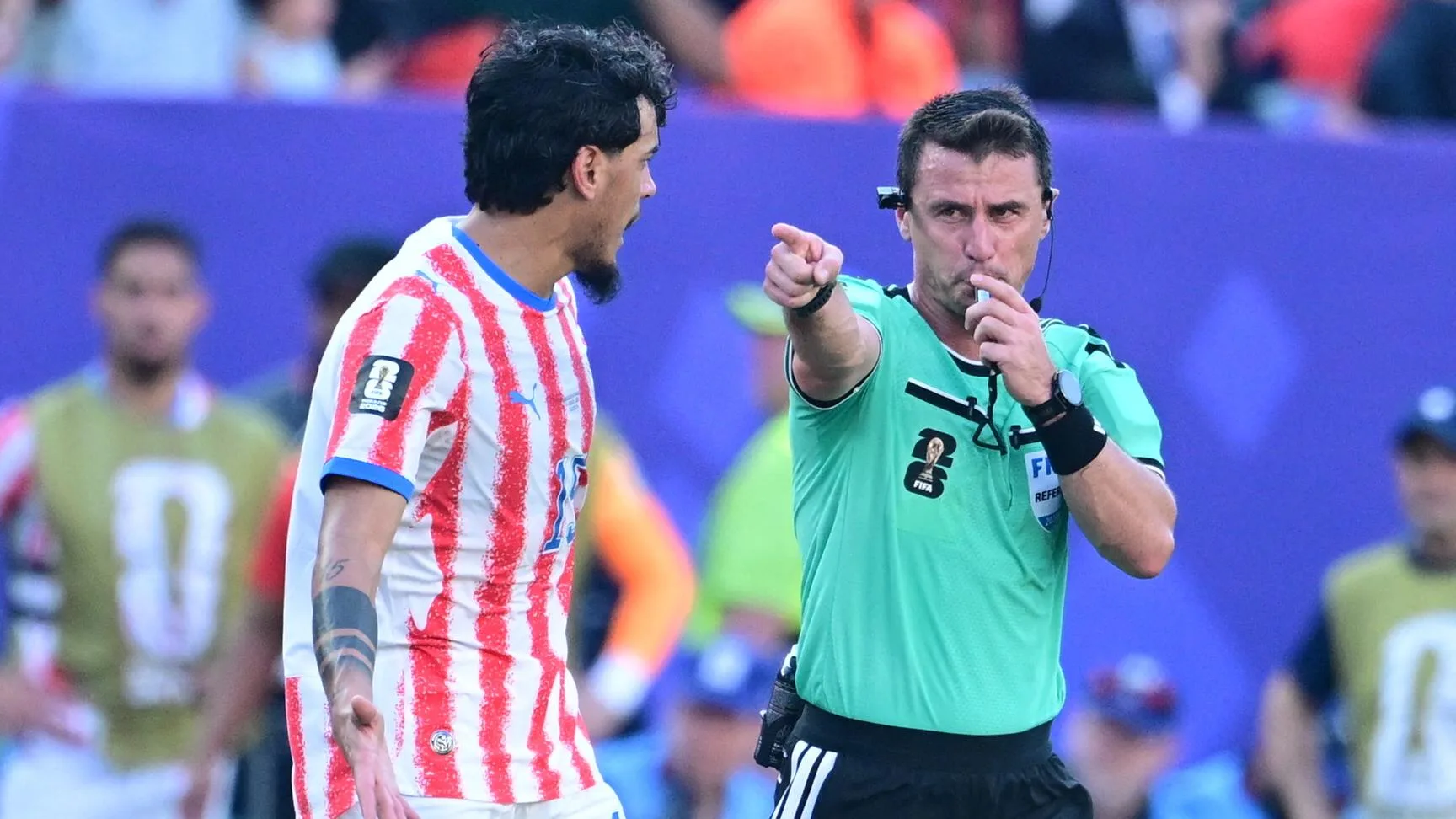 COUPE DU MONDE 2026 : IL N’Y A PAS QU’EN FRANCE QU’ON A DÉTESTÉ LE MATCH DU PARAGUAY ET LES CHOIX DE L’ARBITRE