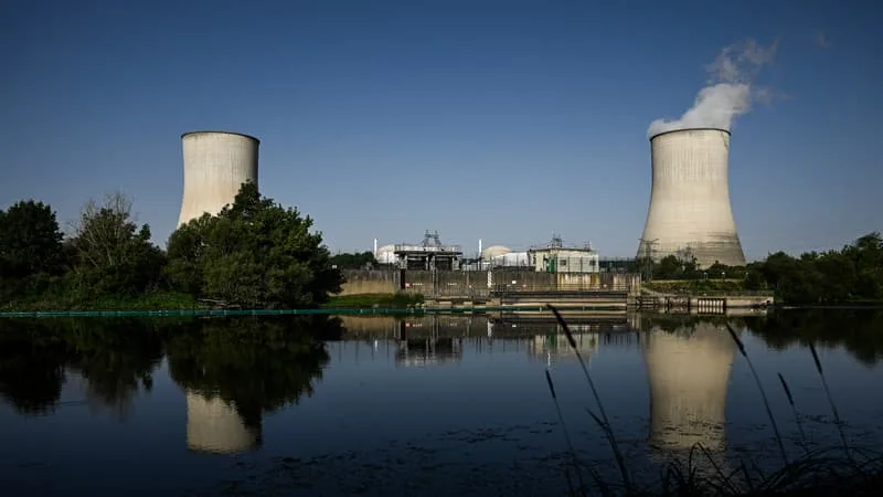 ELLE DISPOSE D’UNE TECHNOLOGIQUE UNIQUE EN FRANCE: POURQUOI LA CENTRALE NUCLÉAIRE DE CIVAUX PEUT CONTINUER À TOURNER MÊME QUAND IL FAIT TRÈS CHAUD