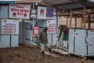 EBOLA : LE CANADA FERME SES FRONTIÈRES AUX ÉTRANGERS AYANT SÉJOURNÉ RÉCEMMENT EN RDC