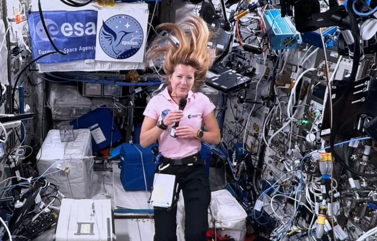 EN DIRECT RETOUR DE SOPHIE ADENOT : L’ASTRONAUTE FRANÇAISE ATTENDUE SUR TERRE CE JEUDI APRÈS-MIDI APRÈS HUIT MOIS DANS L’ESPACE…