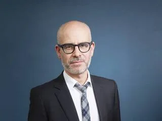 « LES ÉVADÉS DU CONVOI 53 » : BENJAMIN FOGEL ET LA MÉMOIRE FAMILIALE
