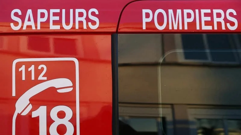 UN ENFANT DE 5 ANS MEURT ÉCRASÉ PAR UN PORTAIL DANS LE GERS ALORS QUE SA FAMILLE SE PRÉPARAIT AU BAPTÊME DE SON PETIT FRÈRE
