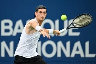 TENNIS. JET DE RAQUETTE ET ABANDON PRÉCIPITÉ… TERENCE ATMANE A ENCORE CRAQUÉ AU MASTERS 1000 DE SHANGHAI