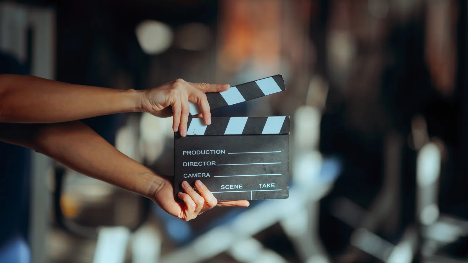 GOOGLE MISE 75 MILLIONS SUR A24, LE STUDIO DERRIÈRE BACKROOMS, POUR REPENSER LE CINÉMA AVEC L’IA