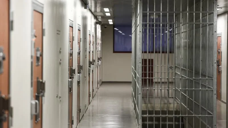 PRISONS: 88.829 DÉTENUS COMPTABILISÉS AU 1ER JUIN, UN NOUVEAU RECORD