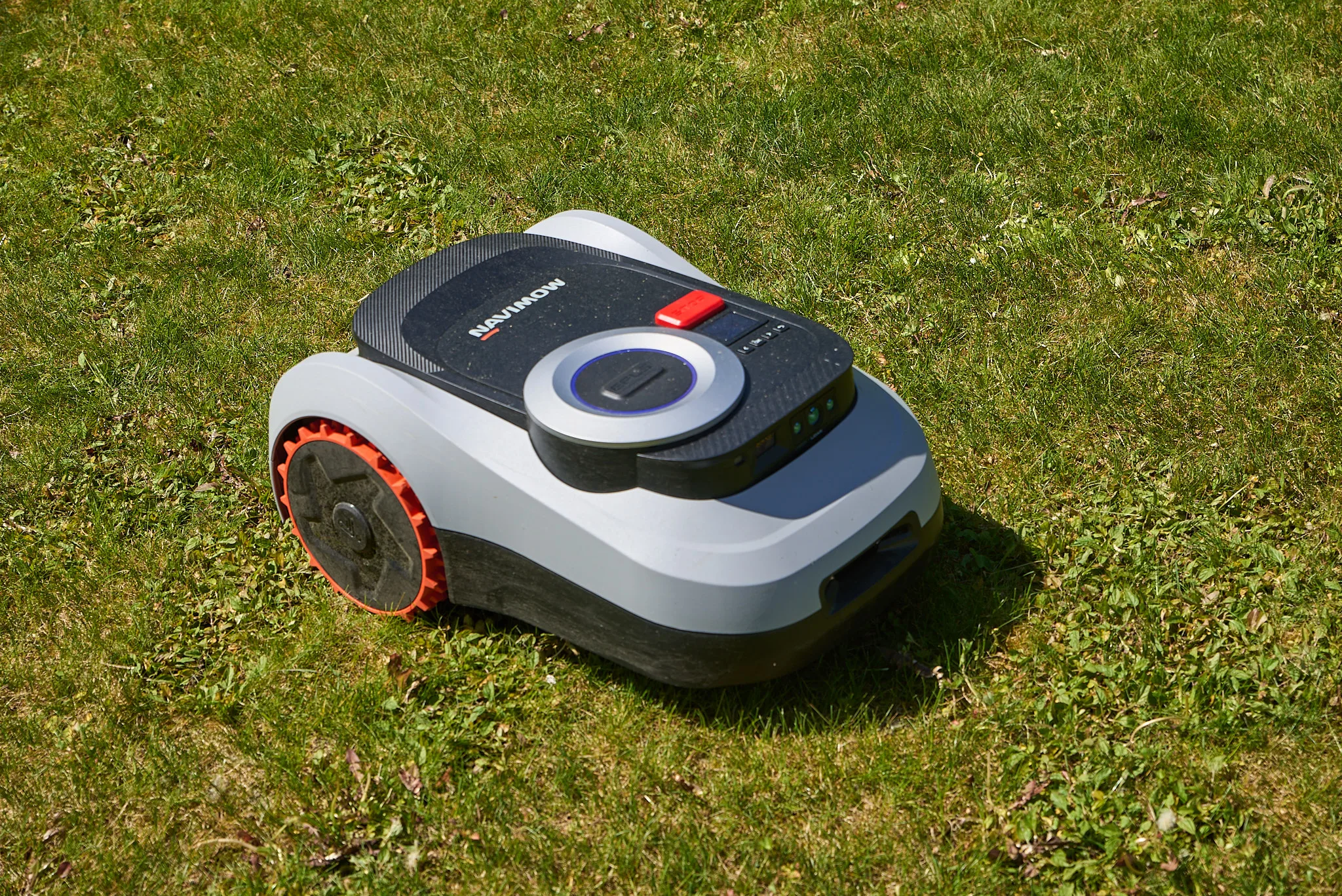 TEST SEGWAY NAVIMOW I208 LIDAR : SEGWAY PASSE AU LIDAR, ET C’EST PRESQUE PARFAIT