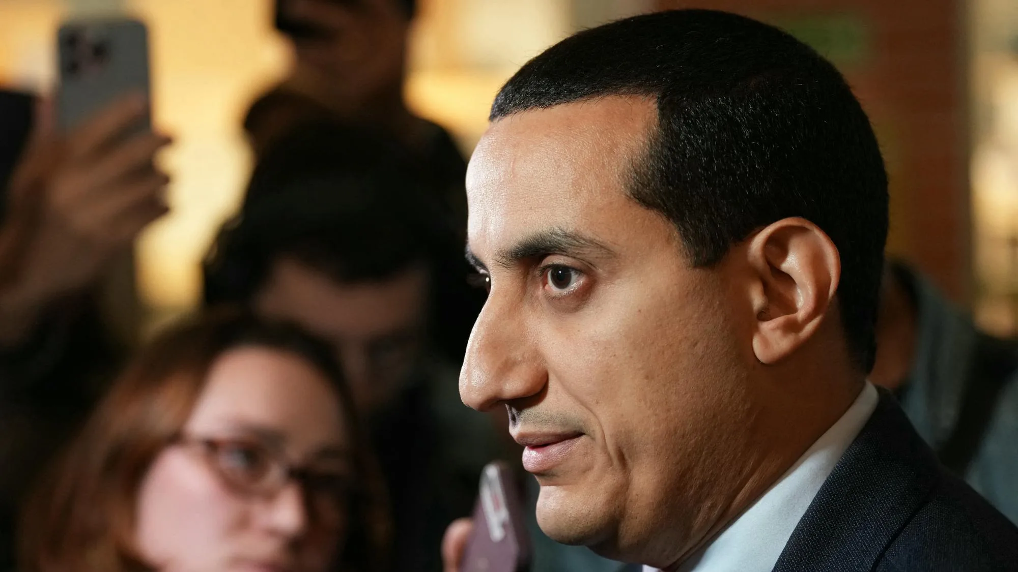 APRÈS LA FUSILLADE, LE MAIRE DE TRAPPES DÉNONCE UNE ATTAQUE « À CONNOTATION RACISTE » ET POUSSE UN CRI D’ALARME