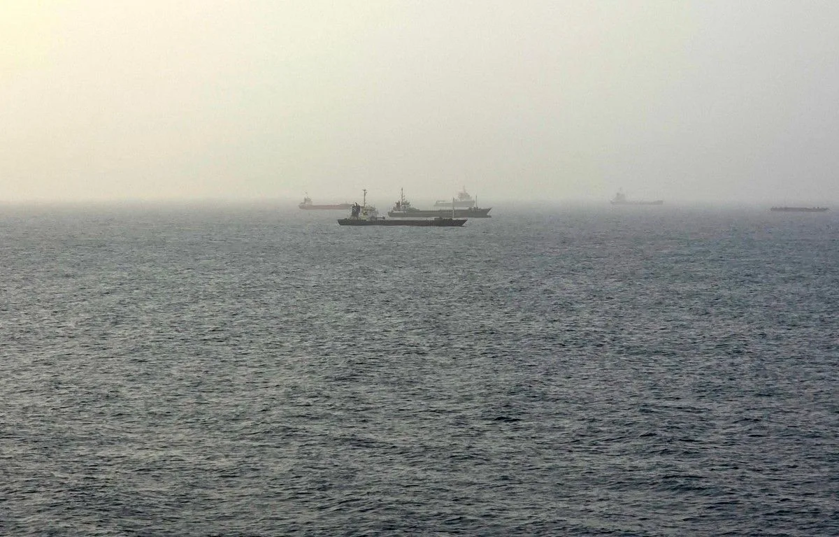 GUERRE AU MOYEN-ORIENT : UN PÉTROLIER TOUCHÉ PAR UN « PROJECTILE INCONNU » DANS LE DÉTROIT D’ORMUZ