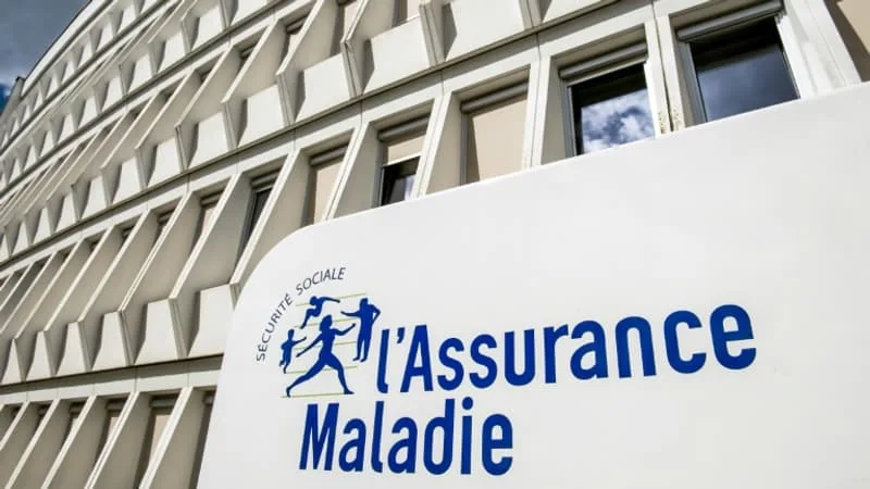 LE PRÉJUDICE EST ESTIMÉ À 2,5 MILLIONS D’EUROS: UNE INFIRMIÈRE SOUPÇONNÉE D’UNE FRAUDE D’AMPLEUR À L’ASSURANCE MALADIE, ÉTALÉE DE 2020 À 2026