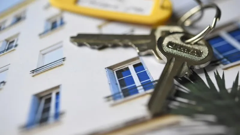 DES COMPLÉMENTS DE LOYERS « TRÈS CONSÉQUENTS » ET « PEU OU PAS JUSTIFIÉS »: L’ASSOCIATION DE DÉFENSE DES CONSOMMATEURS QUE CHOISIR ENSEMBLE DÉNONCE LE NON-RESPECT DU PLAFONNEMENT DES LOYERS POUR LES LOGEMENTS ÉTUDIANTS