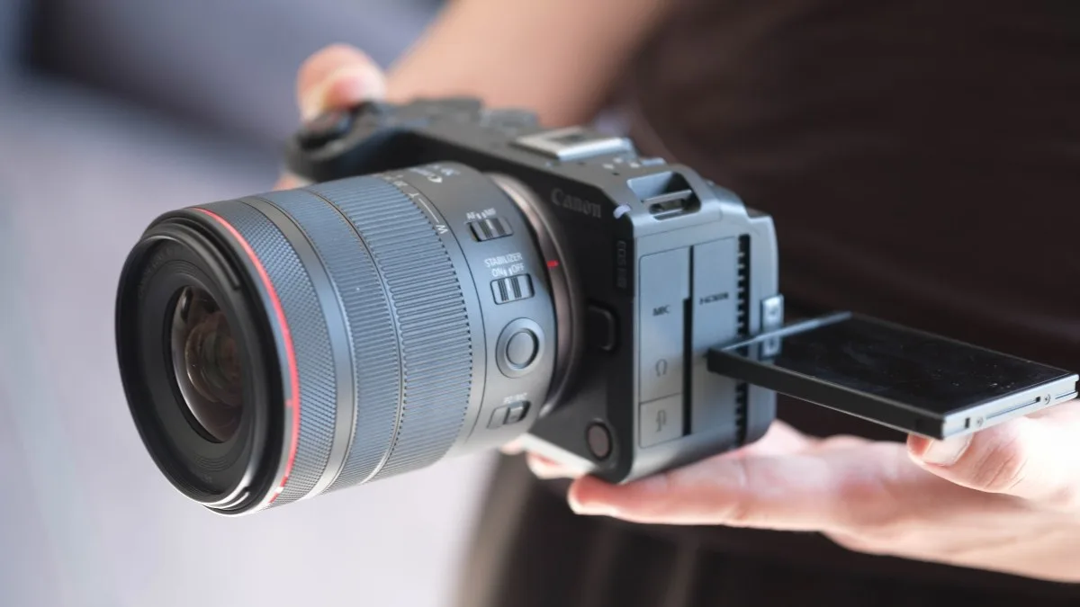 J’AI TESTÉ LE CANON EOS R6 V : CANON TIENT ENFIN SON HYBRIDE PENSÉ POUR LA VIDÉO