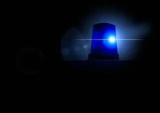 « LES ENFANTS ONT ESSAYÉ DE SAUVER LEUR MAMAN » : UNE FEMME POIGNARDÉE À MORT PRÈS DE BLOIS, SON MARI ARRÊTÉ