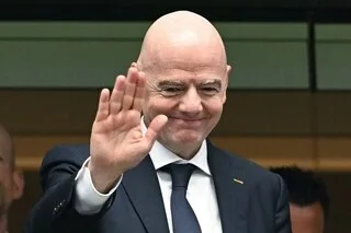 MALGRÉ LE SCANDALE BALOGUN À LA COUPE DU MONDE, PLUS DE 200 PAYS SOUTIENNENT INFANTINO POUR UNE RÉÉLECTION À LA FIFA