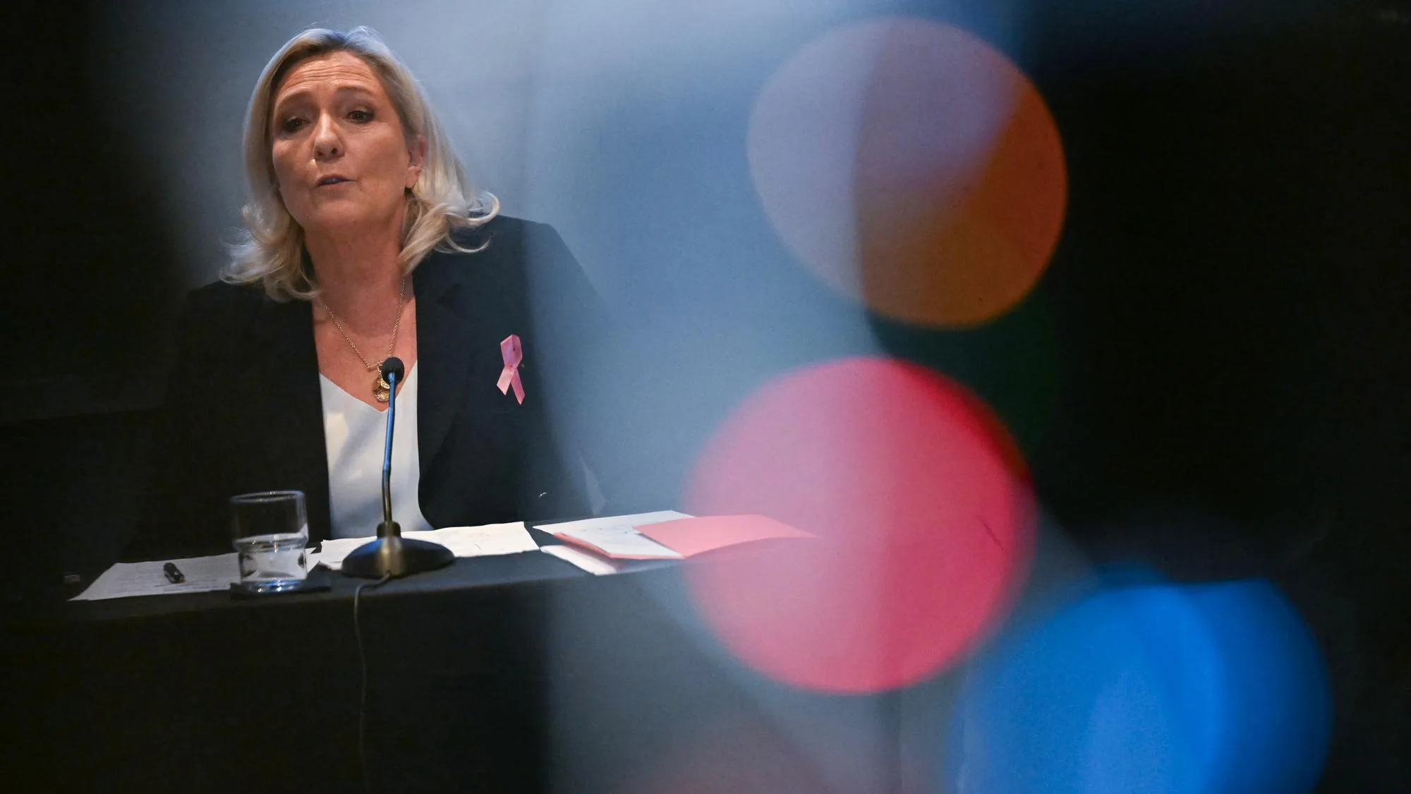 LA SEMAINE OÙ LE CLIMAT DE LA PRÉSIDENTIELLE 2027 EST PASSÉ DE PESANT À ÉTOUFFANT