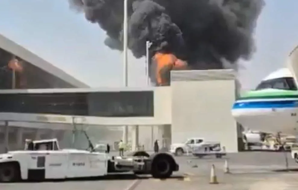 GUERRE AU MOYEN-ORIENT : QUE SE PASSE-T-IL À L’AÉROPORT DE RYAD, FRAPPÉ PAR UN TIR DE MISSILE ?